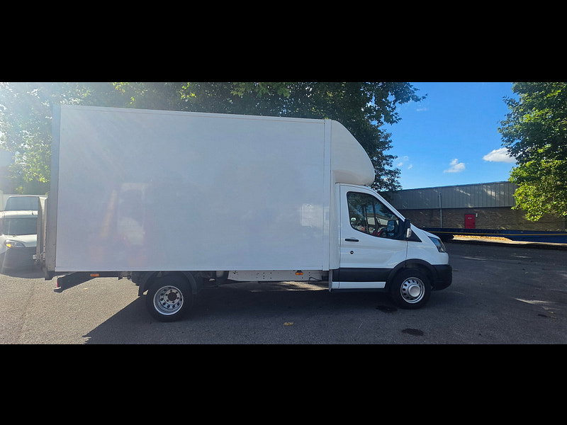 Ford Transit 2.0 350 EcoBlue Leader Chassis Cab 2dr Diesel Manual RWD L3 Euro 6 (s/s) (130 ps)