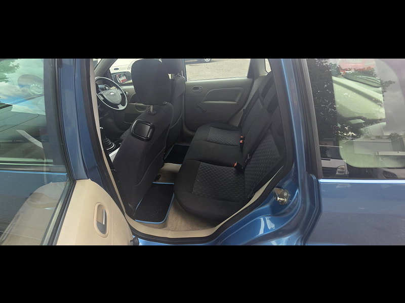 Ford Fiesta 1.4 Ghia Hatchback 5dr Petrol Manual (153 g/km, 79 bhp)