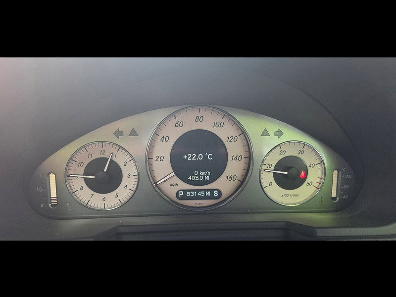 Mercedes-Benz E Class 2.7 E270 CDI Avantgarde Saloon 4dr Diesel Automatic (209 bhp)