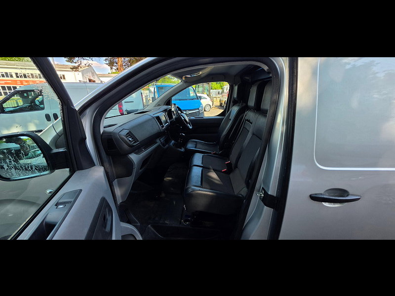 Peugeot Expert 1.6 BlueHDi 1000 Professional Standard Panel Van 6dr Diesel Manual MWB Euro 6 (s/s) (115 ps)