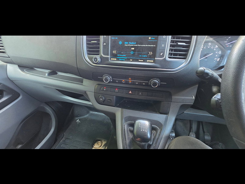 Peugeot Expert 1.6 BlueHDi 1000 Professional Standard Panel Van 6dr Diesel Manual MWB Euro 6 (s/s) (115 ps)