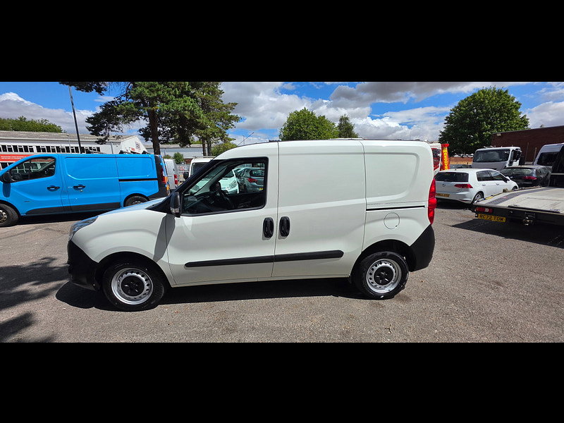 Vauxhall Combo Combo 2000 CDTI S/S 1248CC