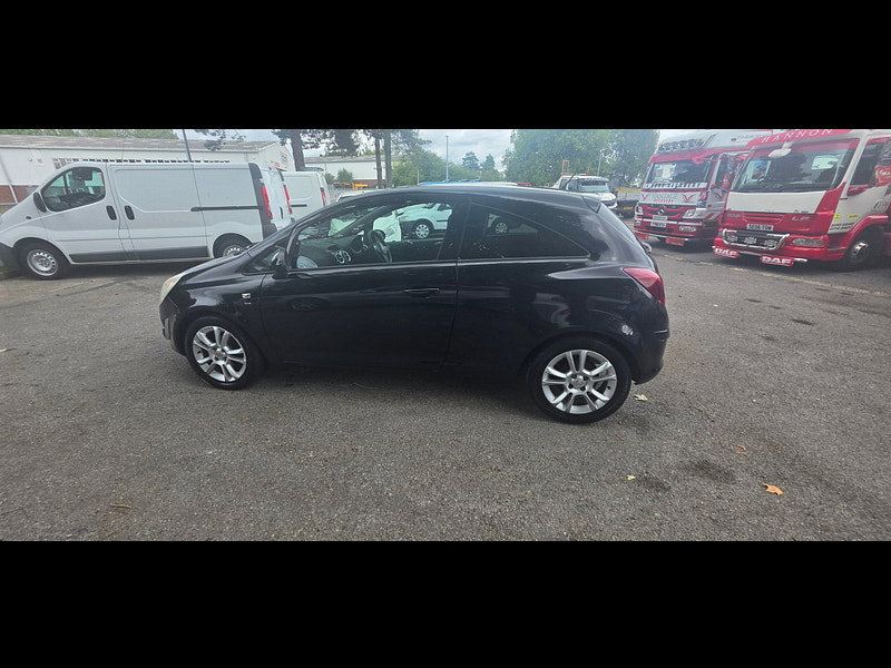 Vauxhall Corsa 1.4i 16v SXi Hatchback 3dr Petrol Manual (129 g/km, 99 bhp)