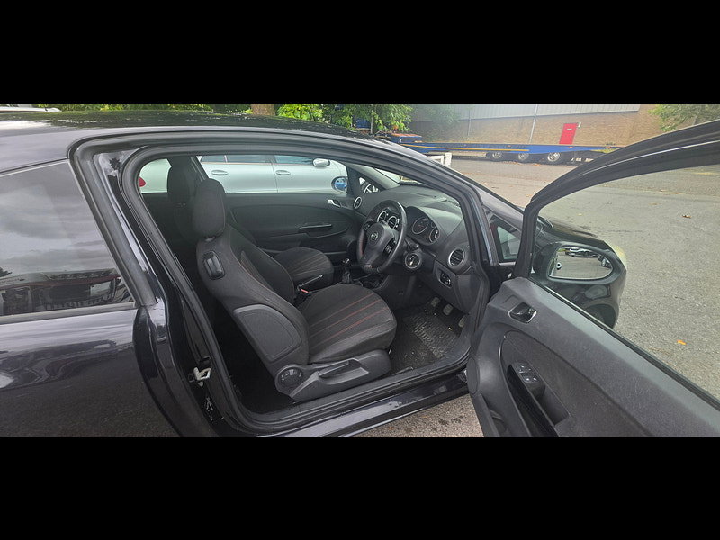 Vauxhall Corsa 1.4i 16v SXi Hatchback 3dr Petrol Manual (129 g/km, 99 bhp)