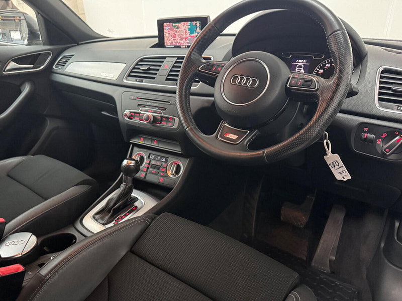 Audi Q3 2.0 TDI S line S Tronic quattro Euro 5 (s/s) 5dr 5dr Automatic 2026
