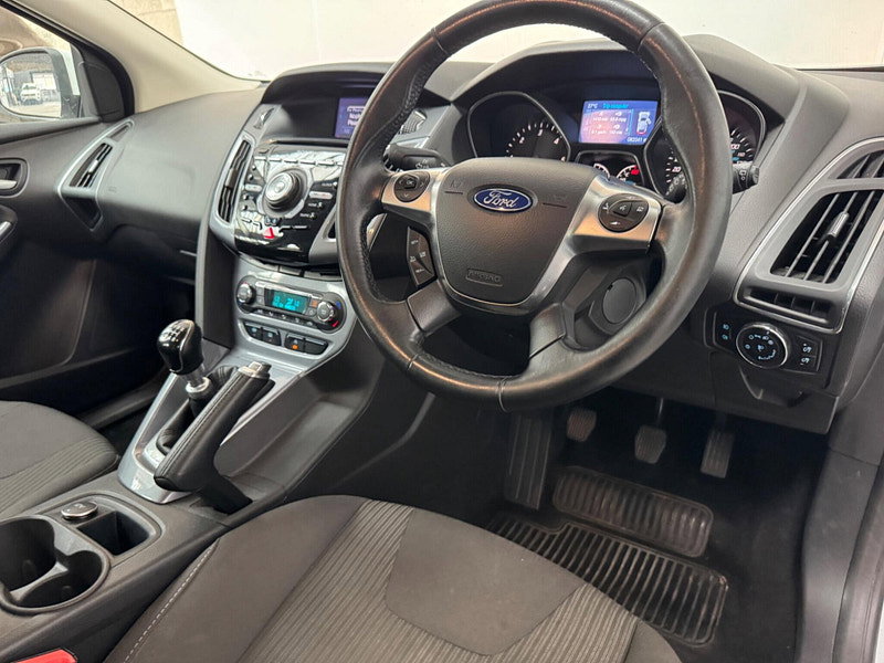 Ford Focus 1.6 TDCi Titanium Navigator Euro 5 (s/s) 5dr 5dr Manual 2026