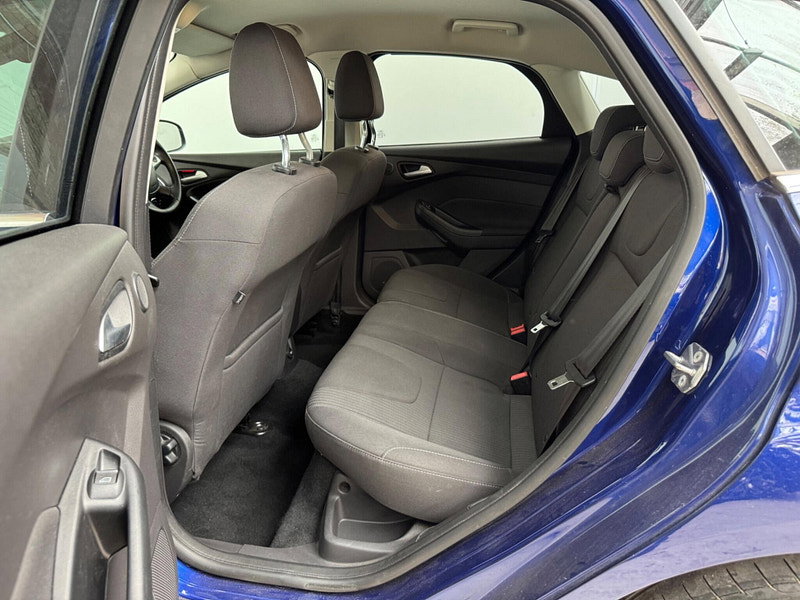 Ford Focus 1.6 TDCi Titanium Navigator Euro 5 (s/s) 5dr 5dr Manual 2026