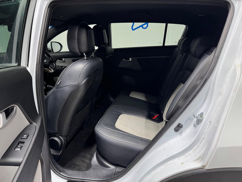 Kia Sportage 1.6 GDi EcoDynamics Axis Edition SUV 5dr Petrol Manual 2WD Euro 6 (s/s) (133 bhp) 5dr Manual 2026