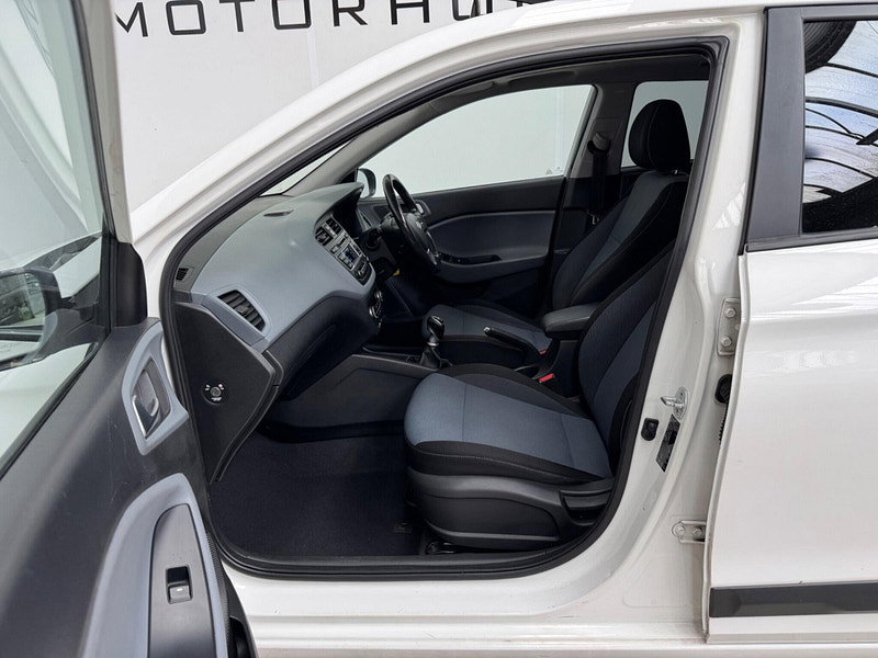 Hyundai I20 1.4 CRDi Premium SE Euro 6 5dr 5dr Manual 2026