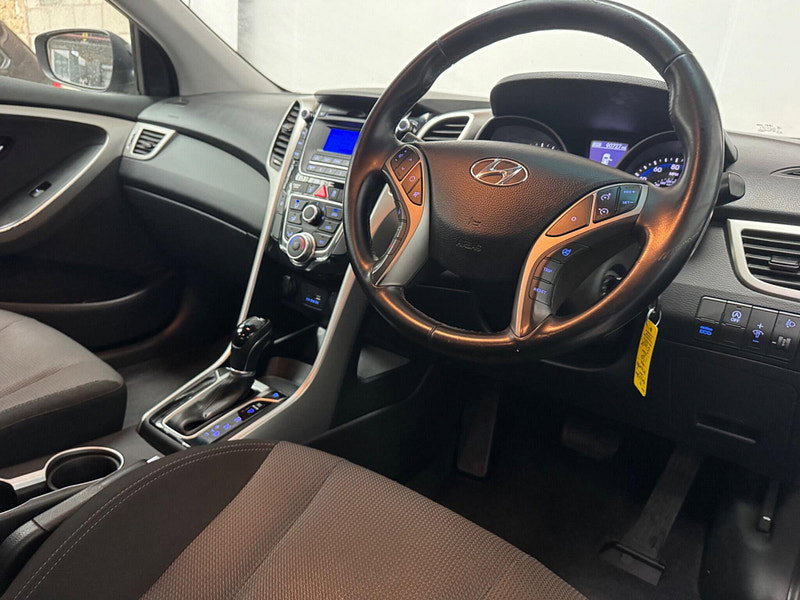Hyundai I30 1.6 CRDi Blue Drive SE Hatchback 5dr Diesel DCT Euro 6 (s/s) (110 ps) 5dr Automatic 2026