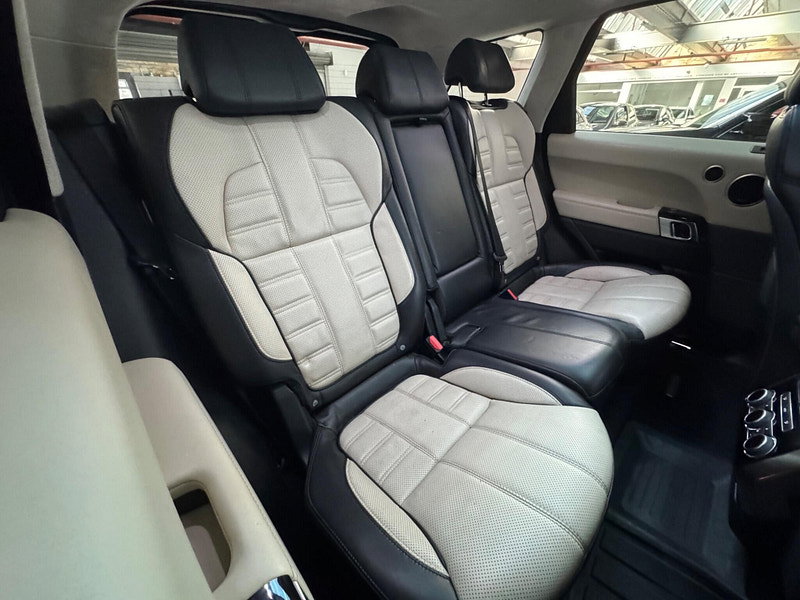 Land Rover Range Rover Sport 3.0 SD V6 Autobiography Dynamic Auto 4WD Euro 6 (s/s) 5dr 5dr Automatic 2026