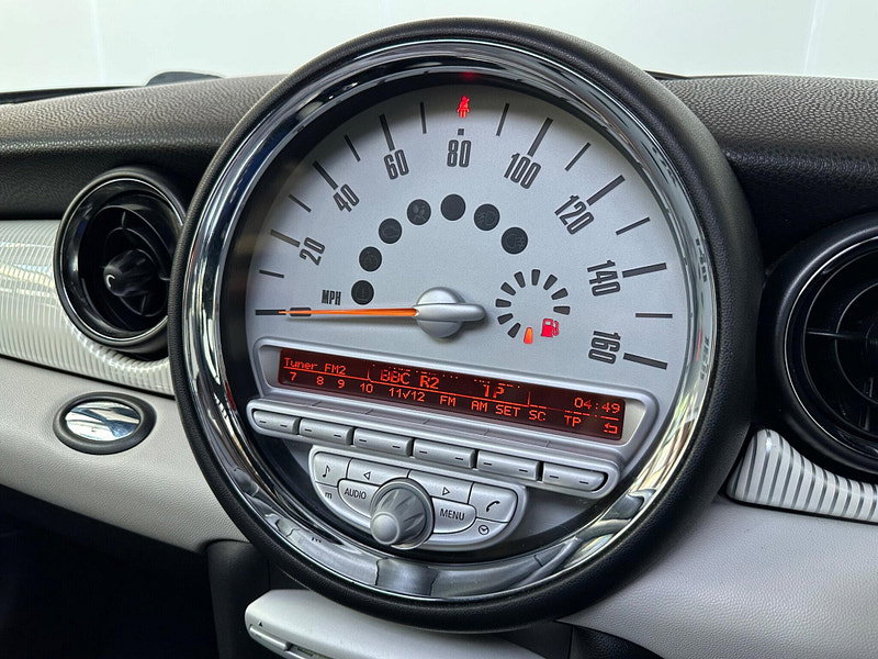 MINI Hatch 1.6 Cooper Camden Euro 5 3dr 3dr Manual 2026