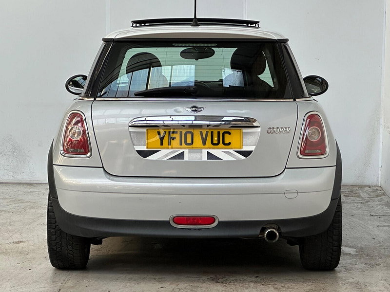 MINI Hatch 1.6 Cooper Camden Euro 5 3dr 3dr Manual 2026