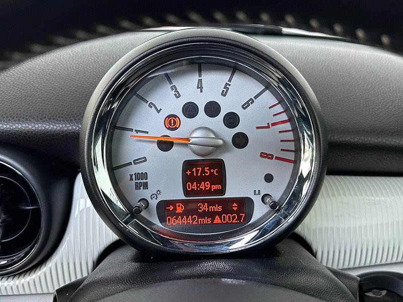 MINI Hatch 1.6 Cooper Camden Euro 5 3dr 3dr Manual 2026