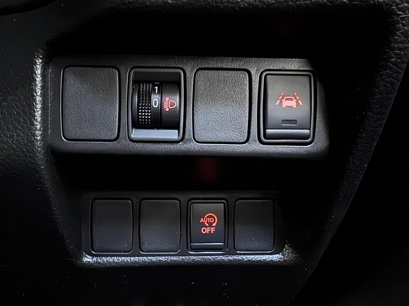 Nissan Qashqai 1.3 DIG-T N-Connecta Euro 6 (s/s) 5dr 5dr Manual 2026