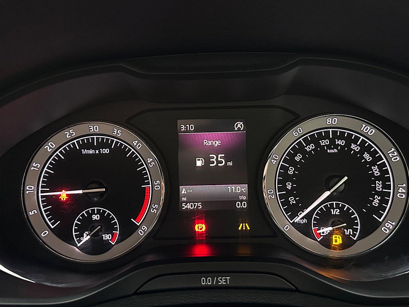 Skoda Karoq 2.0 TDI Edition SUV 5dr Diesel Manual 4WD Euro 6 (s/s) (150 ps) 5dr Manual 2026