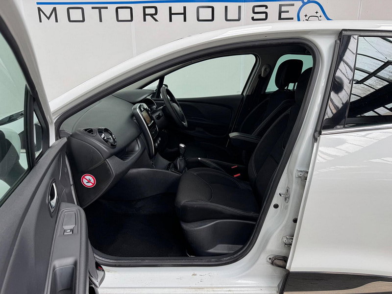 Renault Clio 0.9 TCe Iconic Euro 6 (s/s) 5dr 5dr Manual 2026