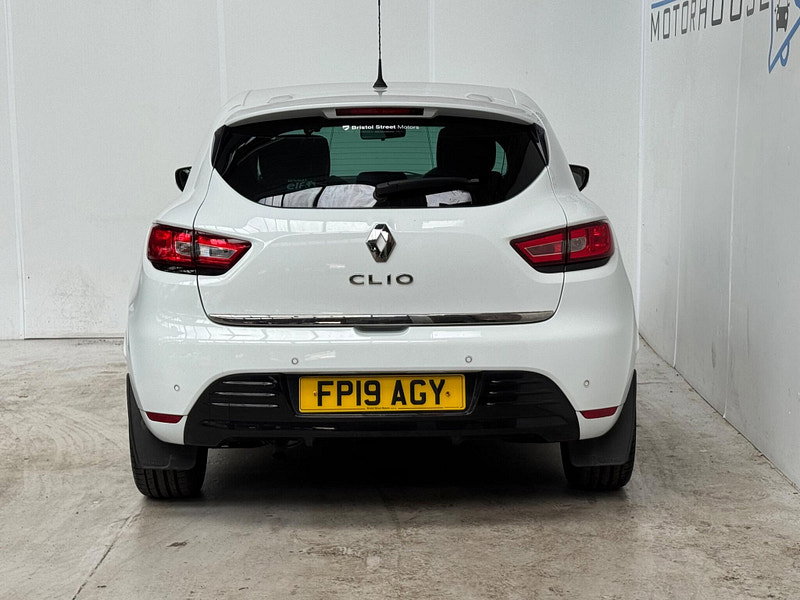 Renault Clio 0.9 TCe Iconic Euro 6 (s/s) 5dr 5dr Manual 2026