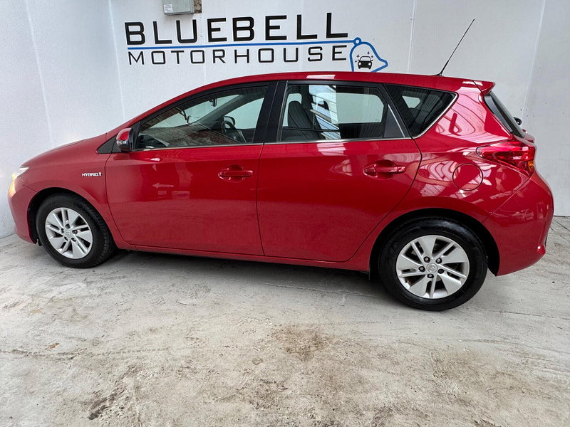 Toyota Auris 1.8 VVT-h Icon CVT Euro 5 (s/s) 5dr 5dr Automatic 2026