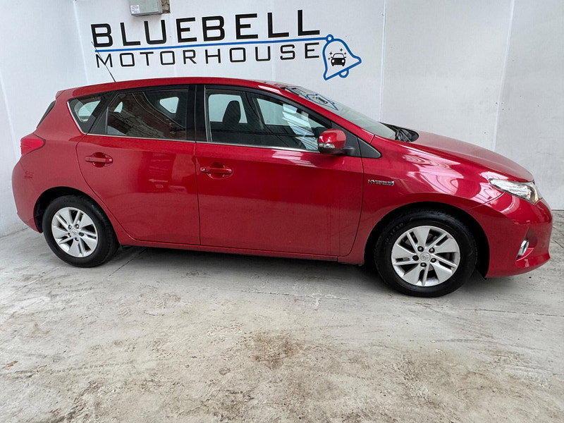 Toyota Auris 1.8 VVT-h Icon CVT Euro 5 (s/s) 5dr 5dr Automatic 2026