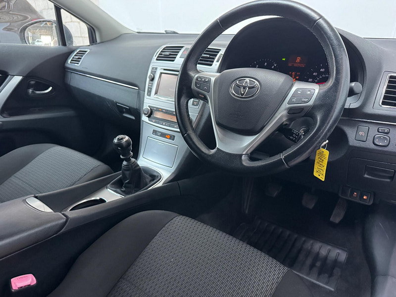 Toyota Avensis 2.0 D-4D TR Tourer Euro 5 5dr 5dr Manual 2026
