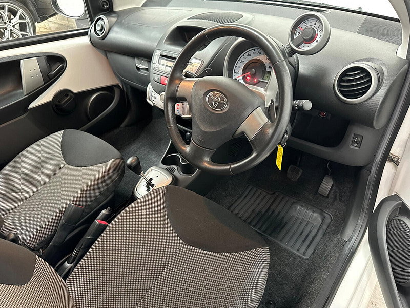 Toyota Aygo 1.0 VVT-i Fire MultiMode Euro 5 5dr (a/c) 5dr Automatic 2026