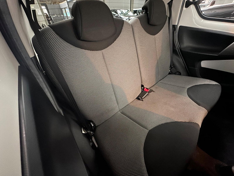 Toyota Aygo 1.0 VVT-i Fire MultiMode Euro 5 5dr (a/c) 5dr Automatic 2026