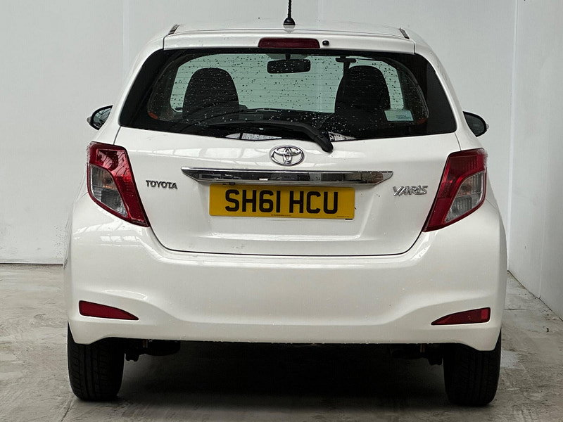 Toyota Yaris 1.33 Dual VVT-i TR Hatchback 5dr Petrol Manual Euro 5 (101 ps) 5dr Manual 2026