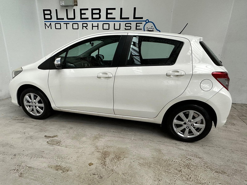 Toyota Yaris 1.33 Dual VVT-i TR Hatchback 5dr Petrol Manual Euro 5 (101 ps) 5dr Manual 2026