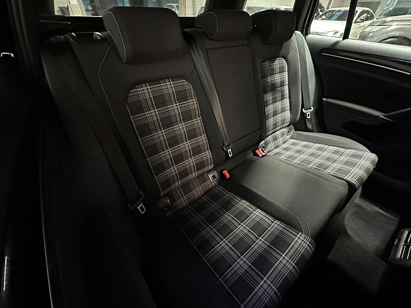 Volkswagen Golf 2.0 TDI BlueMotion Tech GTD (Nav) Estate 5dr Diesel Manual Euro 6 (s/s) (184 ps) 5dr Manual 2026