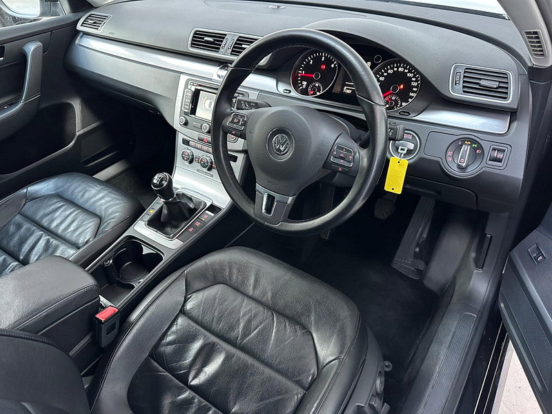 Volkswagen Passat 2.0 TDI BlueMotion Tech Executive Style Euro 5 (s/s) 4dr 4dr Manual 2026