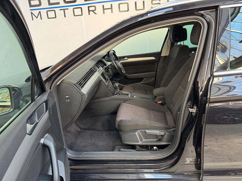 Volkswagen Passat 2.0 TDI BlueMotion Tech SE Business DSG Euro 6 (s/s) 5dr 5dr Automatic 2026