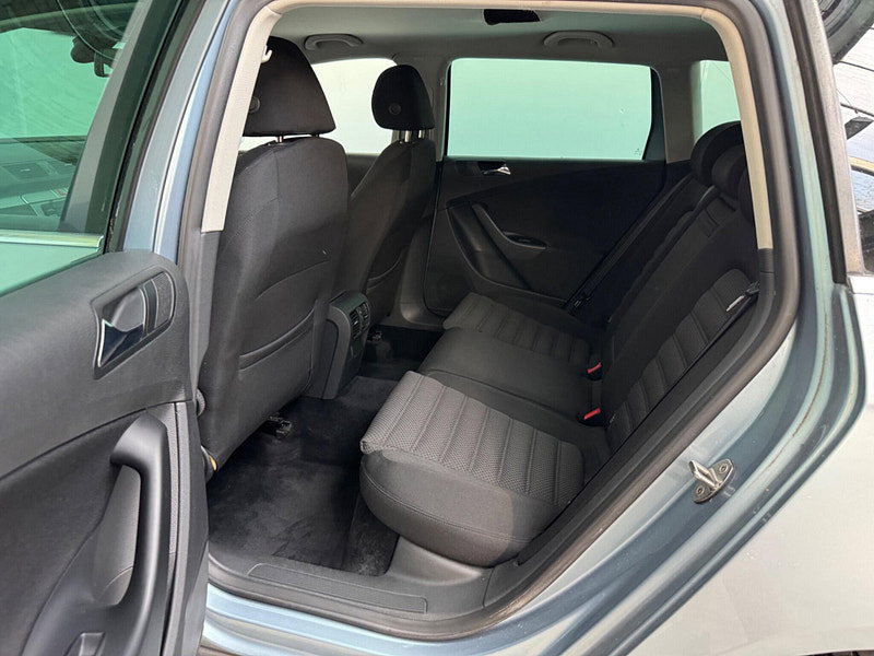 Volkswagen Passat 2.0 TDI Sport Euro 4 5dr 5dr Manual 2026