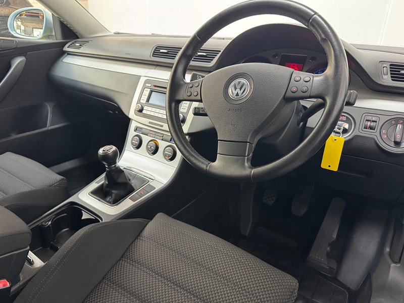 Volkswagen Passat 2.0 TDI Sport Euro 4 5dr 5dr Manual 2026
