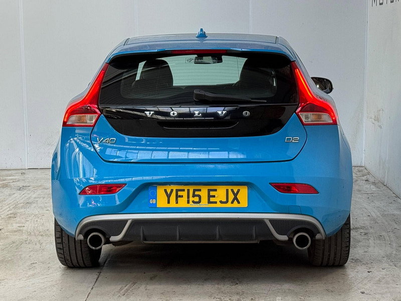 Volvo V40 2.0 D2 R-Design Euro 6 (s/s) 5dr 5dr Manual 2026