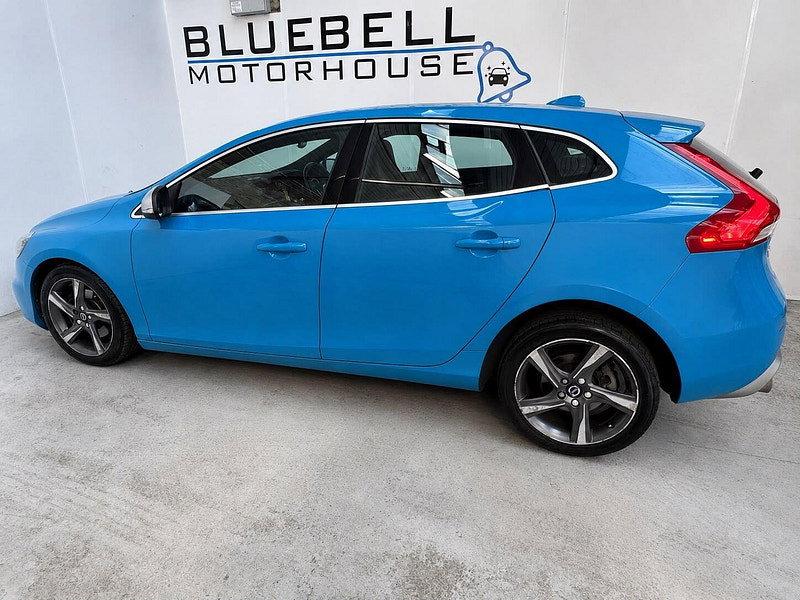 Volvo V40 2.0 D2 R-Design Euro 6 (s/s) 5dr 5dr Manual 2026