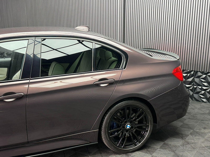 BMW 3 Series 2.0 320d BluePerformance M Sport Auto Euro 6 (s/s) 4dr 4dr Automatic 2026