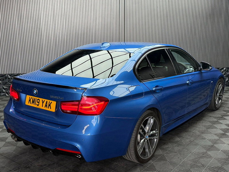 BMW 3 Series 3.0 330d M Sport Shadow Edition Auto xDrive Euro 6 (s/s) 4dr 4dr Automatic 2026