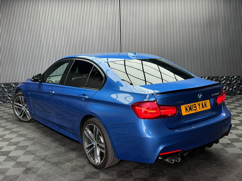 BMW 3 Series 3.0 330d M Sport Shadow Edition Auto xDrive Euro 6 (s/s) 4dr 4dr Automatic 2026