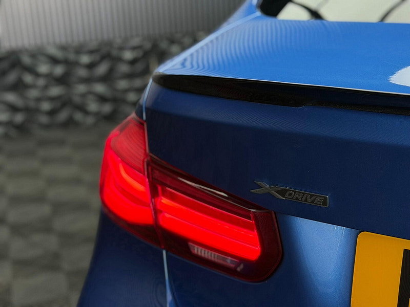 BMW 3 Series 3.0 330d M Sport Shadow Edition Auto xDrive Euro 6 (s/s) 4dr 4dr Automatic 2026
