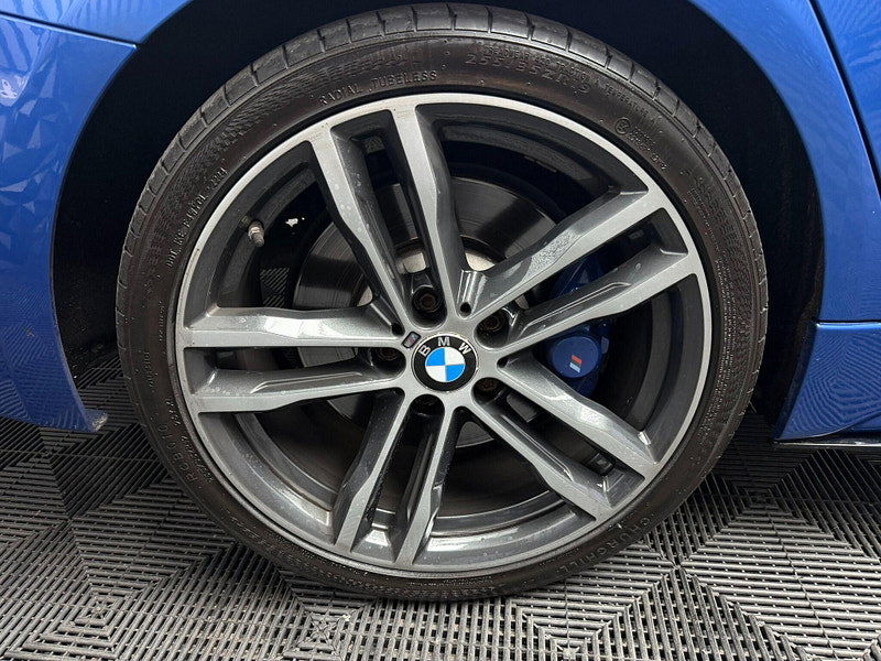 BMW 3 Series 3.0 330d M Sport Shadow Edition Auto xDrive Euro 6 (s/s) 4dr 4dr Automatic 2026