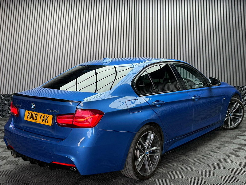 BMW 3 Series 3.0 330d M Sport Shadow Edition Auto xDrive Euro 6 (s/s) 4dr 4dr Automatic 2026