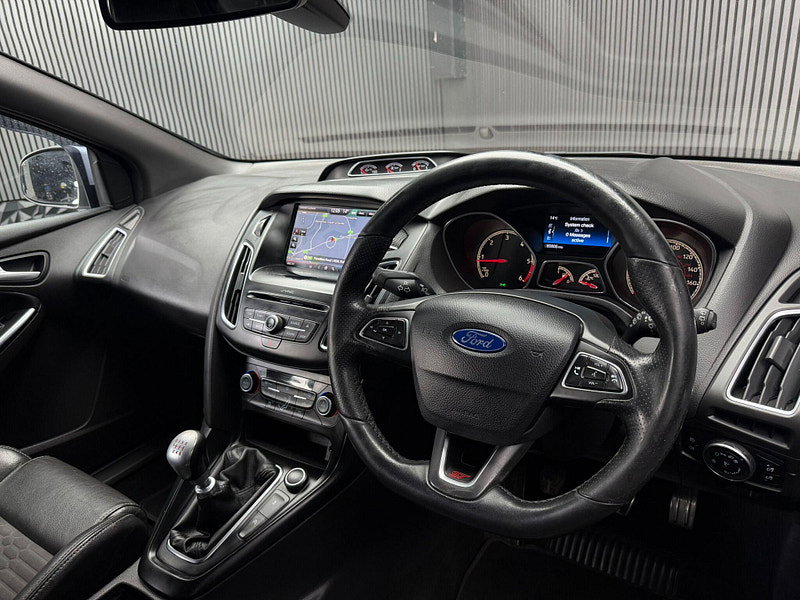Ford Focus 2.0 TDCi ST-2 Euro 6 (s/s) 5dr 5dr Manual 2026