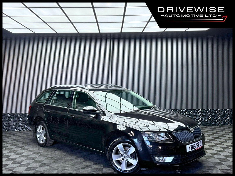 2015 Skoda Octavia — photo 1 of 5