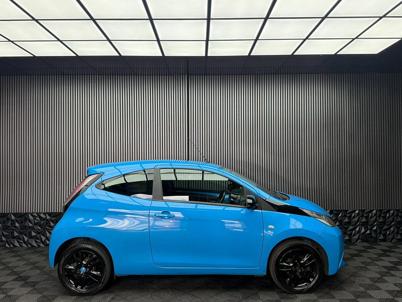 Toyota Aygo 1.0 VVT-i x-cite (INstyle pack) Euro 6 3dr 3dr Manual 2026