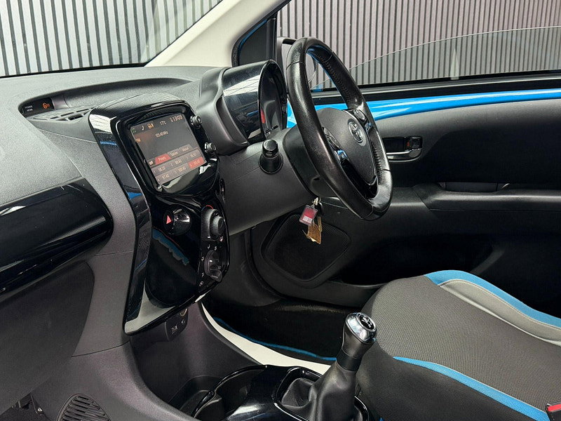 Toyota Aygo 1.0 VVT-i x-cite (INstyle pack) Euro 6 3dr 3dr Manual 2026