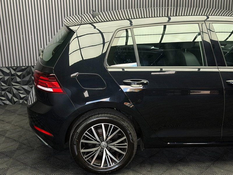 Volkswagen Golf 1.0 TSI SE Euro 6 (s/s) 5dr 5dr Manual 2026