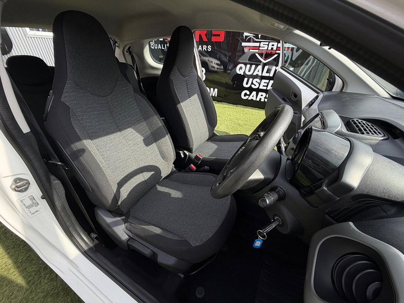 Citroen C1 1.0 VTi Furio Hatchback 3dr Petrol Manual Euro 6 (68 ps) 3dr Manual 2026