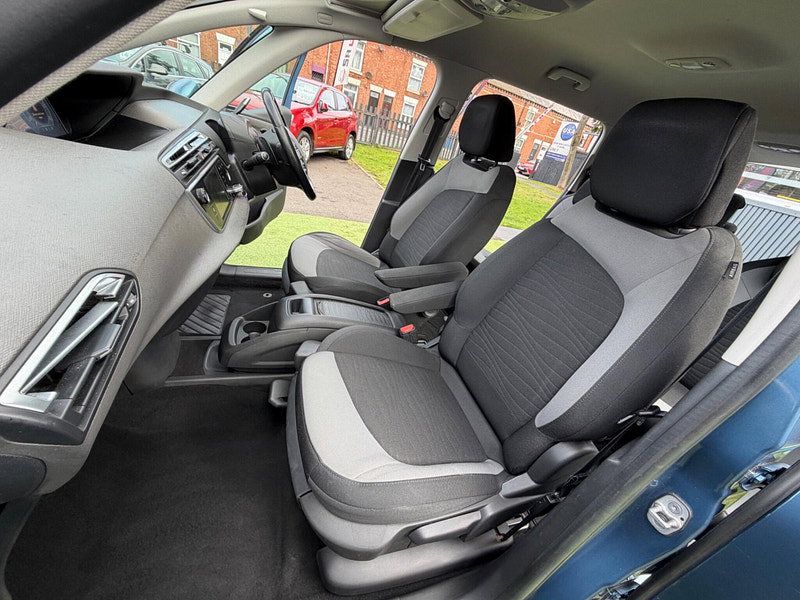 Citroen Grand C4 Picasso 1.6 e-HDi Airdream Exclusive MPV 5dr Diesel ETG6 Euro 5 (s/s) (115 ps) 5dr Automatic 2026