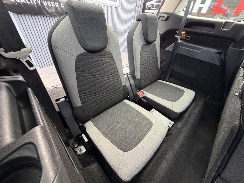 Citroen Grand C4 Picasso 1.6 e-HDi Airdream Exclusive MPV 5dr Diesel ETG6 Euro 5 (s/s) (115 ps) 5dr Automatic 2026